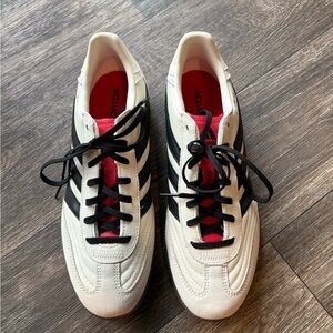 adidas Predator Freestyle Indoor Soccer Shoes